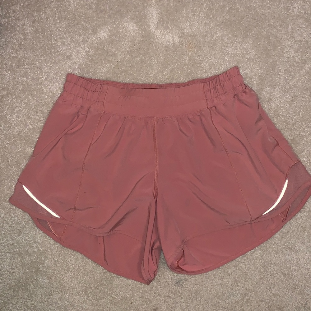 Lululemon hotty hot short